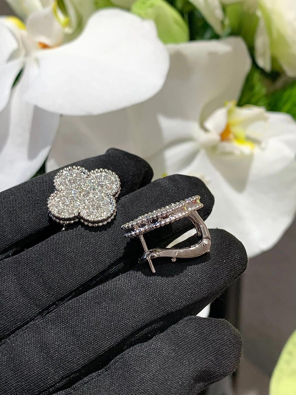 [Lumi]CLOVER 20MM MOTIFS DIAMOND STUD EARRINGS SILVER