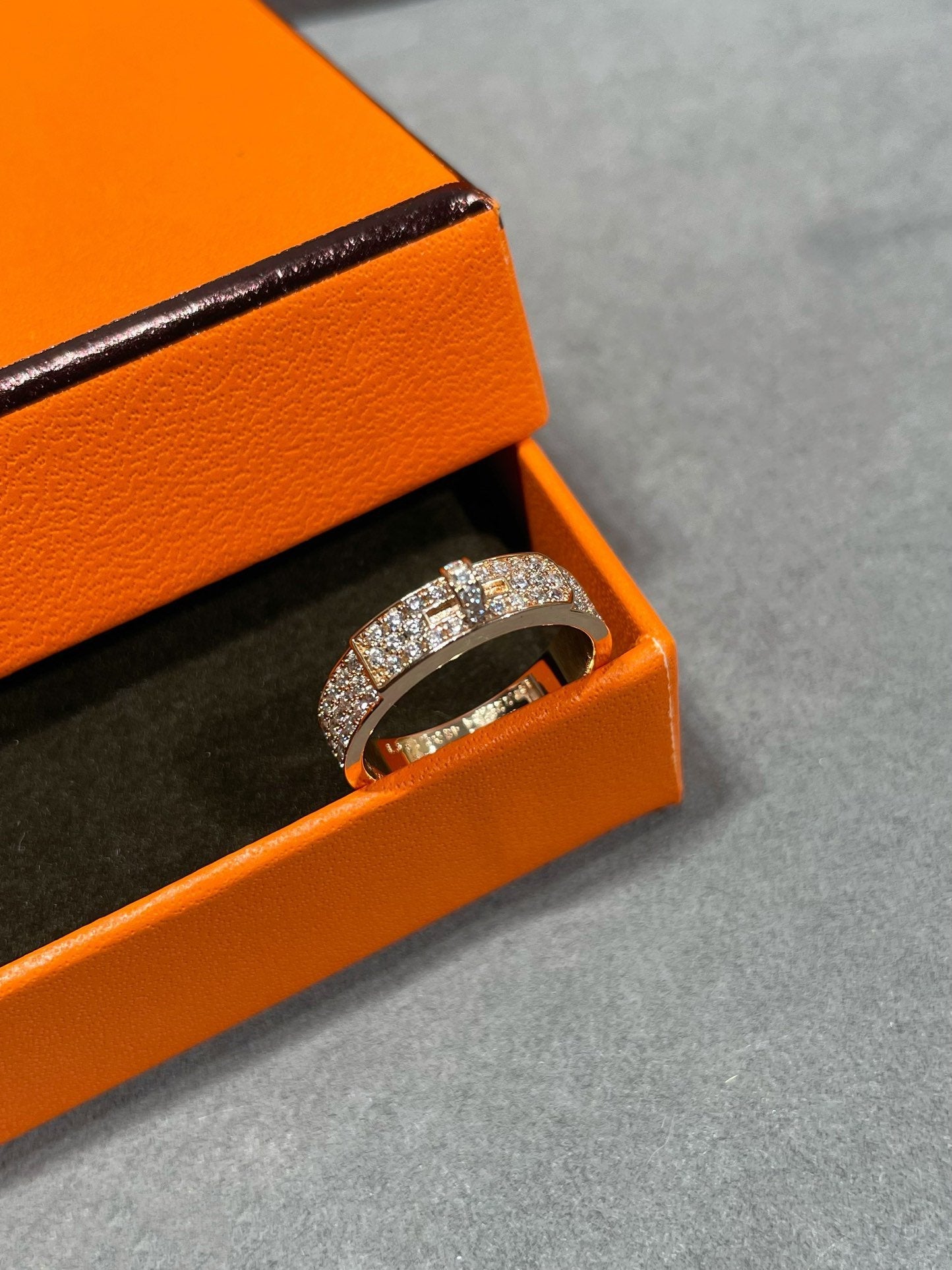 ¡®Lumi¡¯KELLY PINK GOLD DIAMOND RING