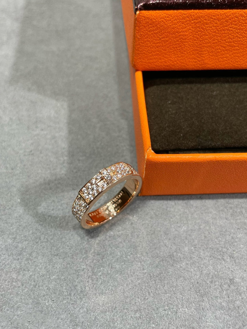 ¡®Lumi¡¯KELLY PINK GOLD DIAMOND RING