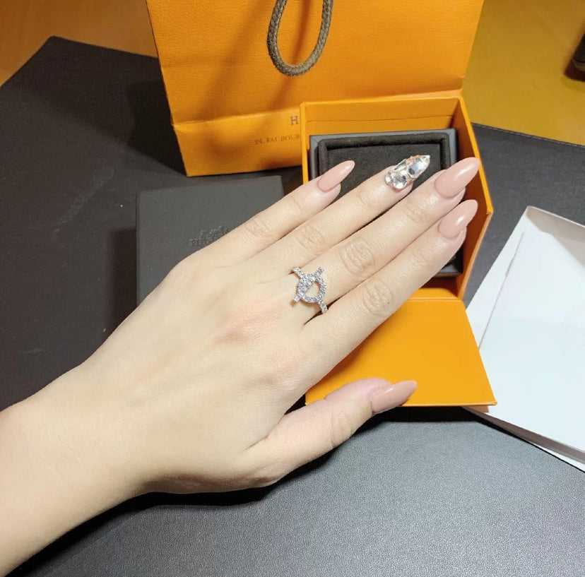 ¡®Lumi¡¯ECHAPPEE RING SILVER DIAMOND