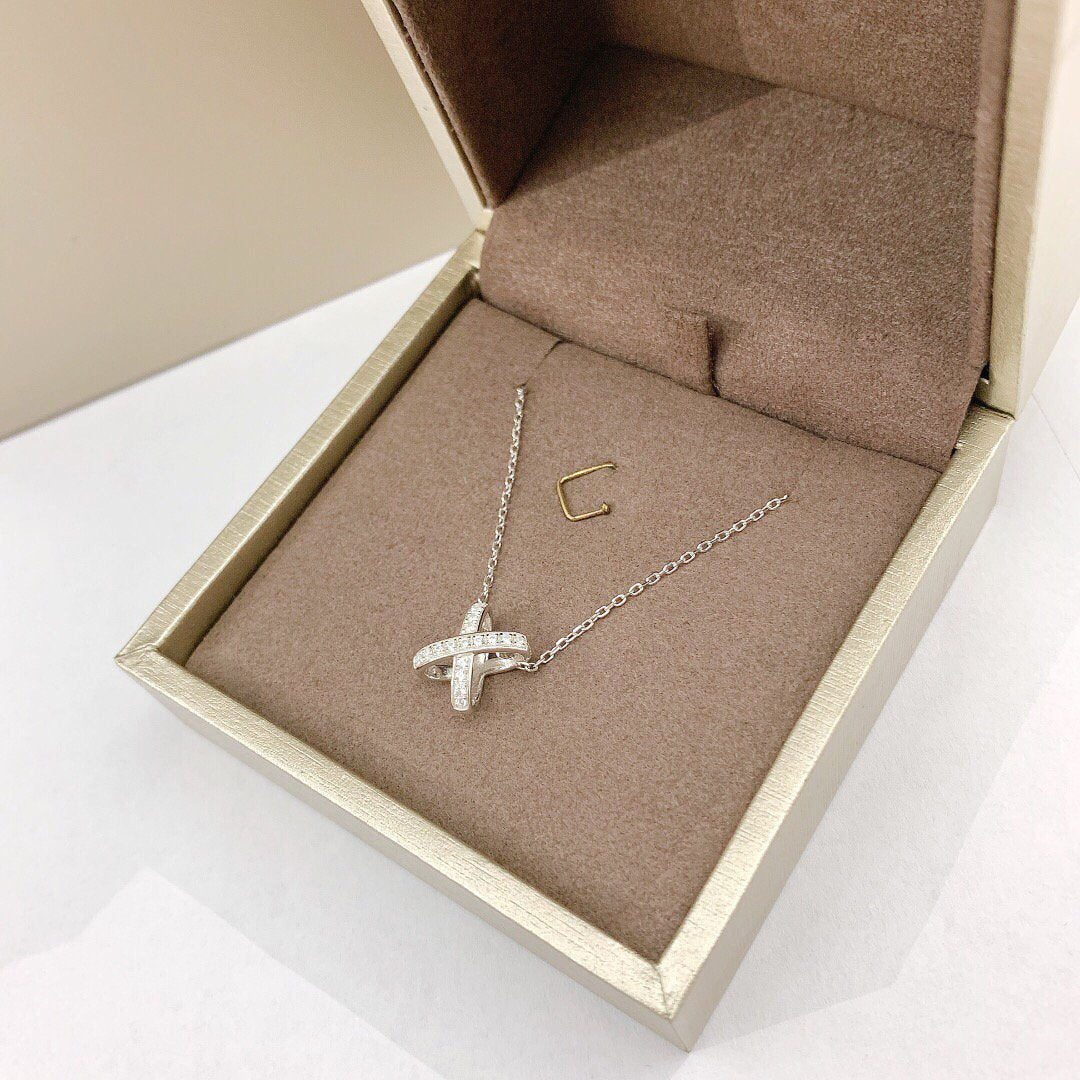 ¡®Lumi¡¯JEUX DE DIAMOND NECKLACE