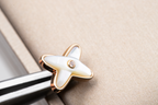 ¡®Lumi¡¯JEUX DE WHITE MOP PINK GOLD DIAMOND EARRINGS