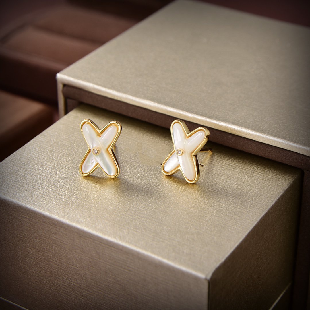 ¡®Lumi¡¯JEUX DE WHITE MOP GOLD DIAMOND EARRINGS