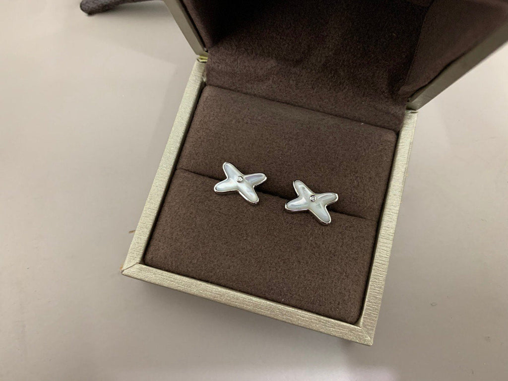 ¡®Lumi¡¯JEUX DE WHITE MOP SILVER DIAMOND EARRINGS