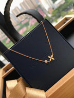 ¡®Lumi¡¯BLOSSOM PENDANT PINK GOLD AND DIAMOND