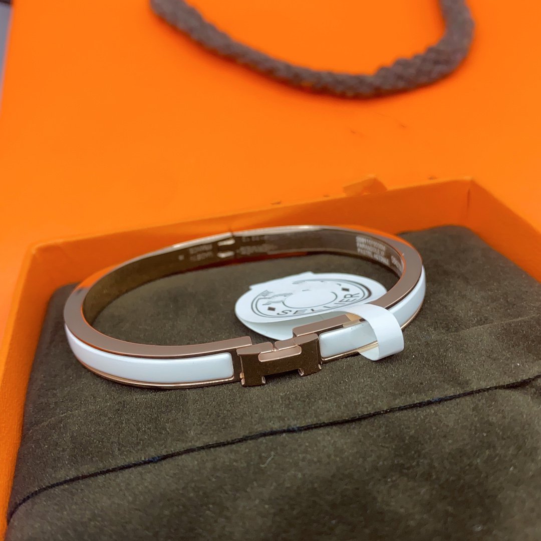 ¡®Lumi¡¯CLASSIC HM CLIC WHITE 8MM ENAMEL BRACELET