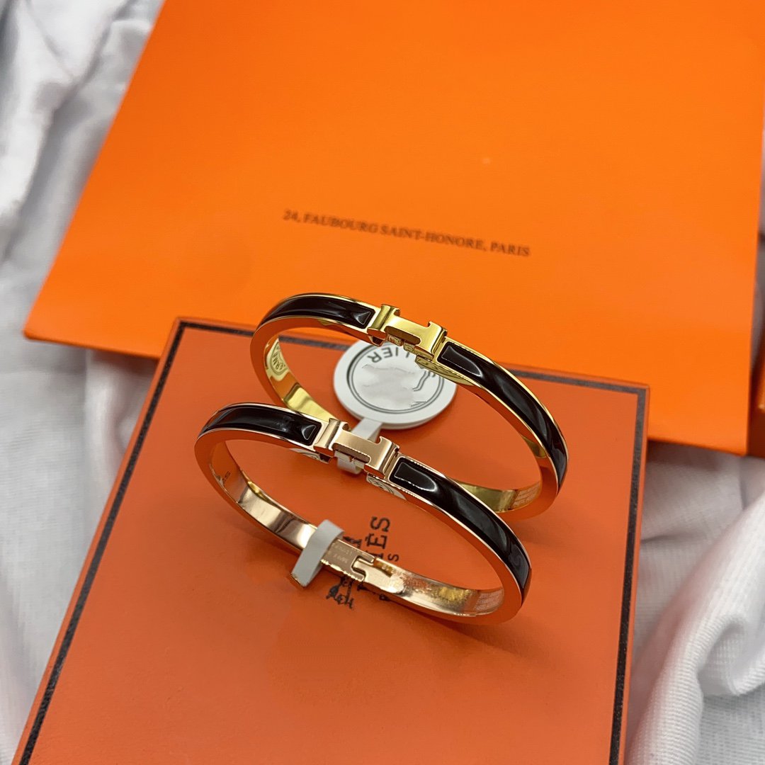 ¡®Lumi¡¯CLASSIC HM CLIC BLACK 8MM ENAMEL BRACELET