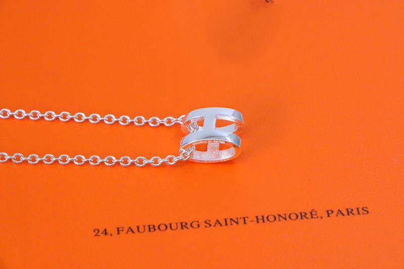 ¡®Lumi¡¯HM NECKLACE H LETTER OVAL SERIES