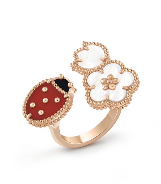¡®Lumi¡¯LUCKY 3 MOTIF ROSE GOLD RING