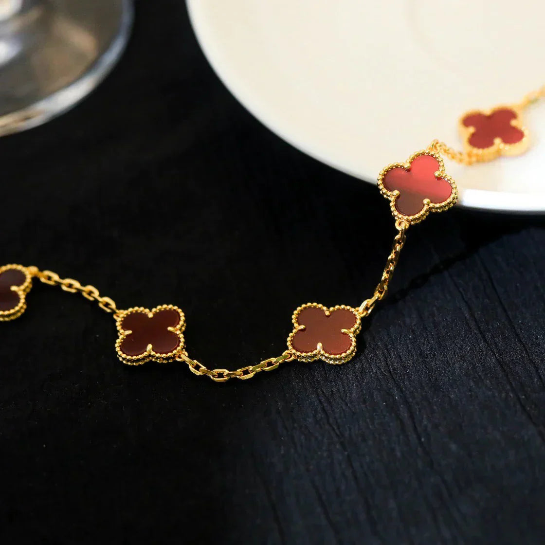 [Lumi]New  CLOVER 5 MOTIF RED CORNELIAN BRACELET COLLECTION