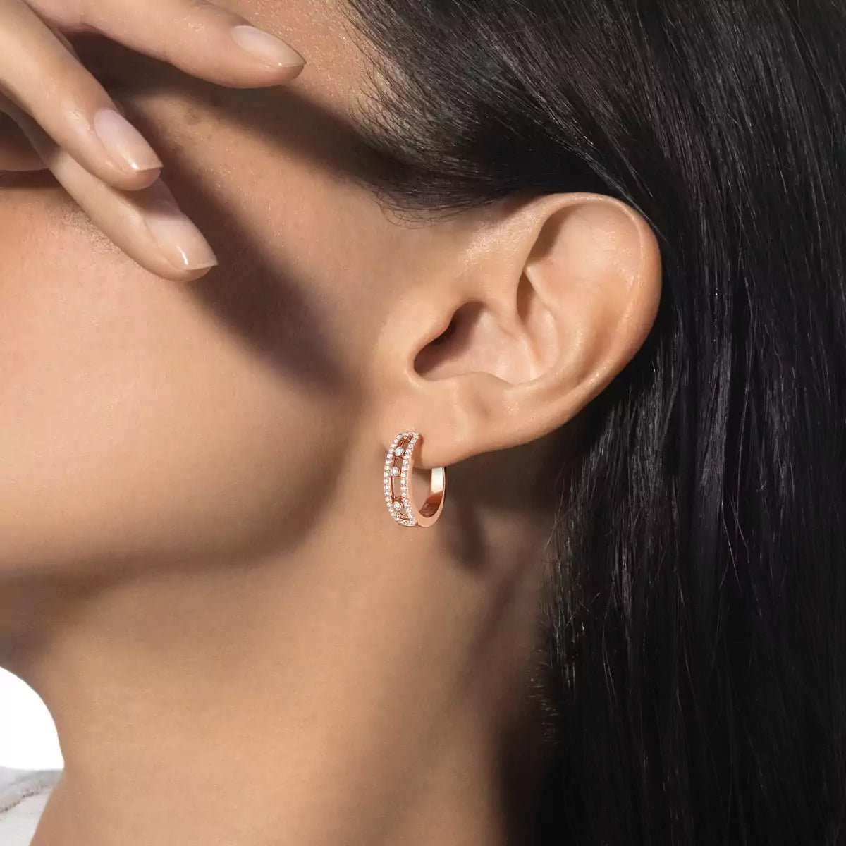 [Imperial Jewelrys]Diamond Pave_ Hoop Earrings Move