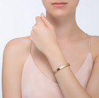 ¡®Lumi¡¯LOVE BRACELET 6.1MM 4 DIAMONDS