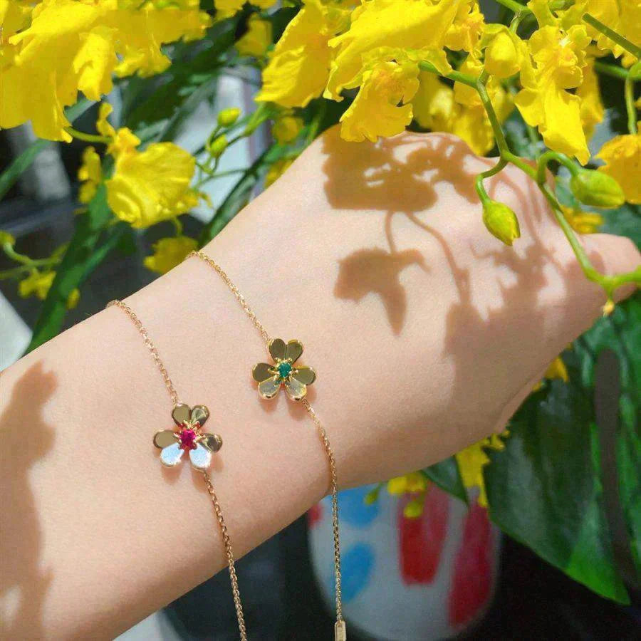 ¡®Lumi¡¯FRIVOLE GOLD FLOWER PINK MALACHITE BRACELET