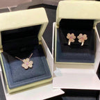 ¡®Lumi¡¯FRIVOLE PINK GOLD FLOWER DIAMOND EARRINGS