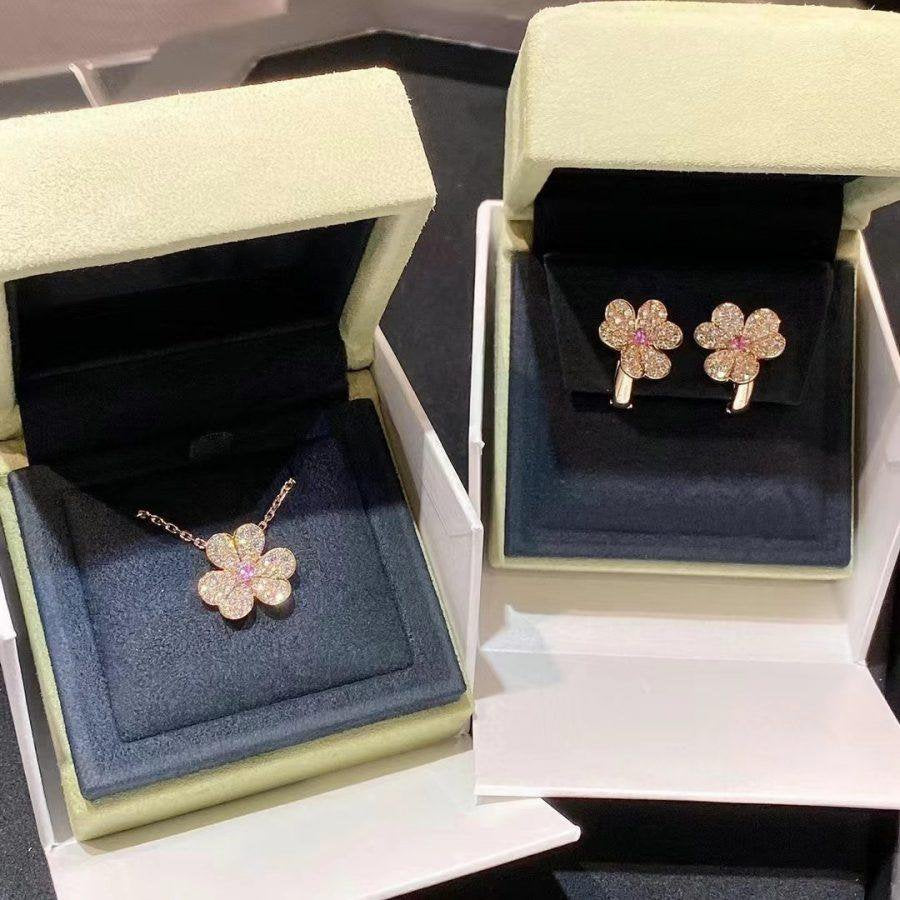 ¡®Lumi¡¯FRIVOLE PINK GOLD FLOWER DIAMOND EARRINGS