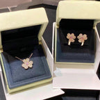 ¡®Lumi¡¯FRIVOLE ROSE GOLD FLOWER DIAMOND NECKLACE
