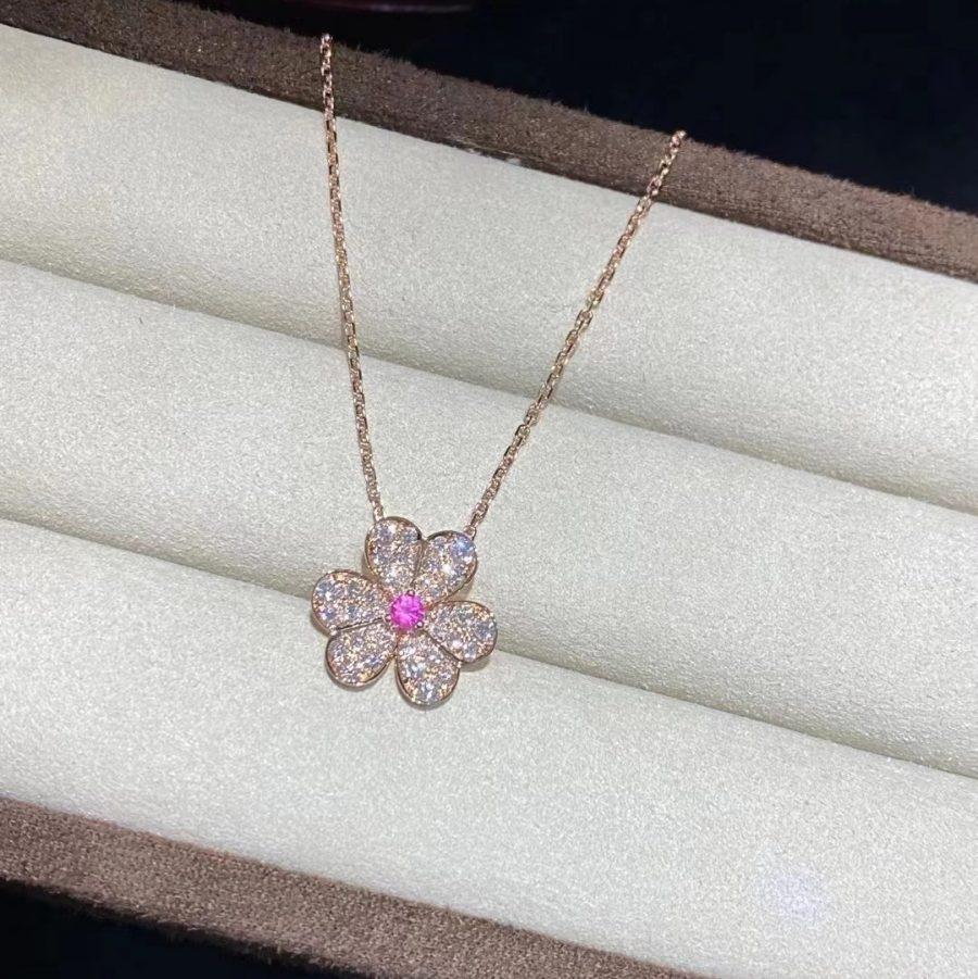 ¡®Lumi¡¯FRIVOLE ROSE GOLD FLOWER DIAMOND NECKLACE