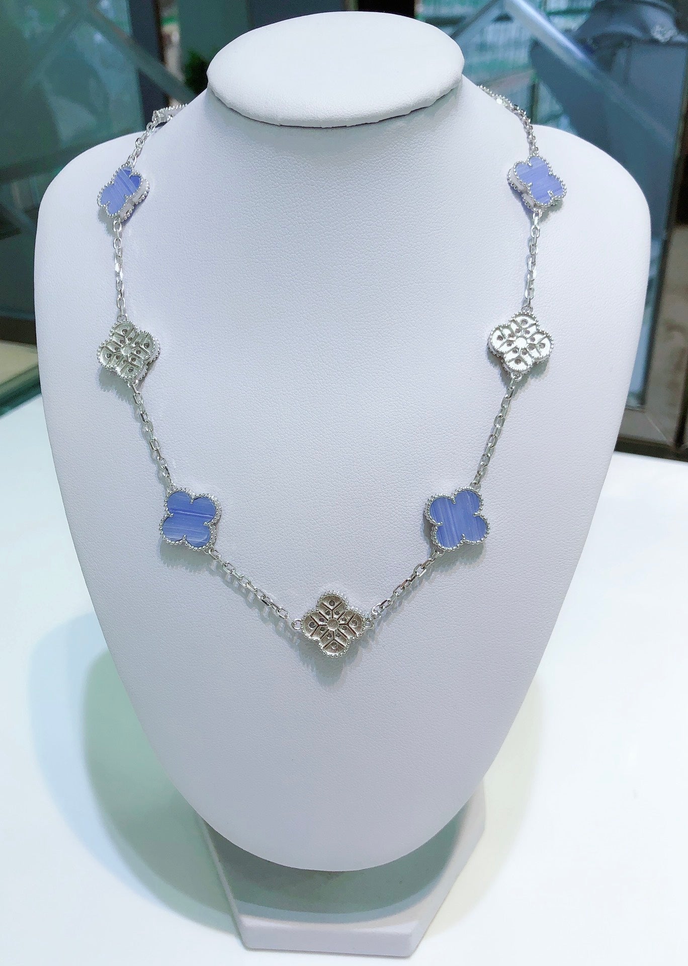 ¡®Lumi¡¯CLOVER 10 MOTIFS CHALCEDONY DIAMONDS SILVER NECKLACE
