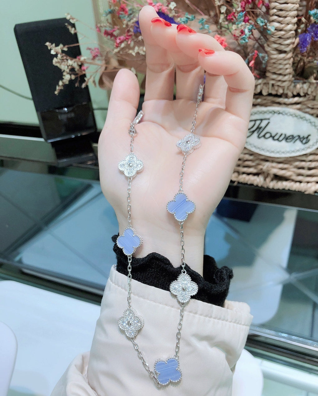 ¡®Lumi¡¯CLOVER 10 MOTIFS CHALCEDONY DIAMONDS SILVER NECKLACE